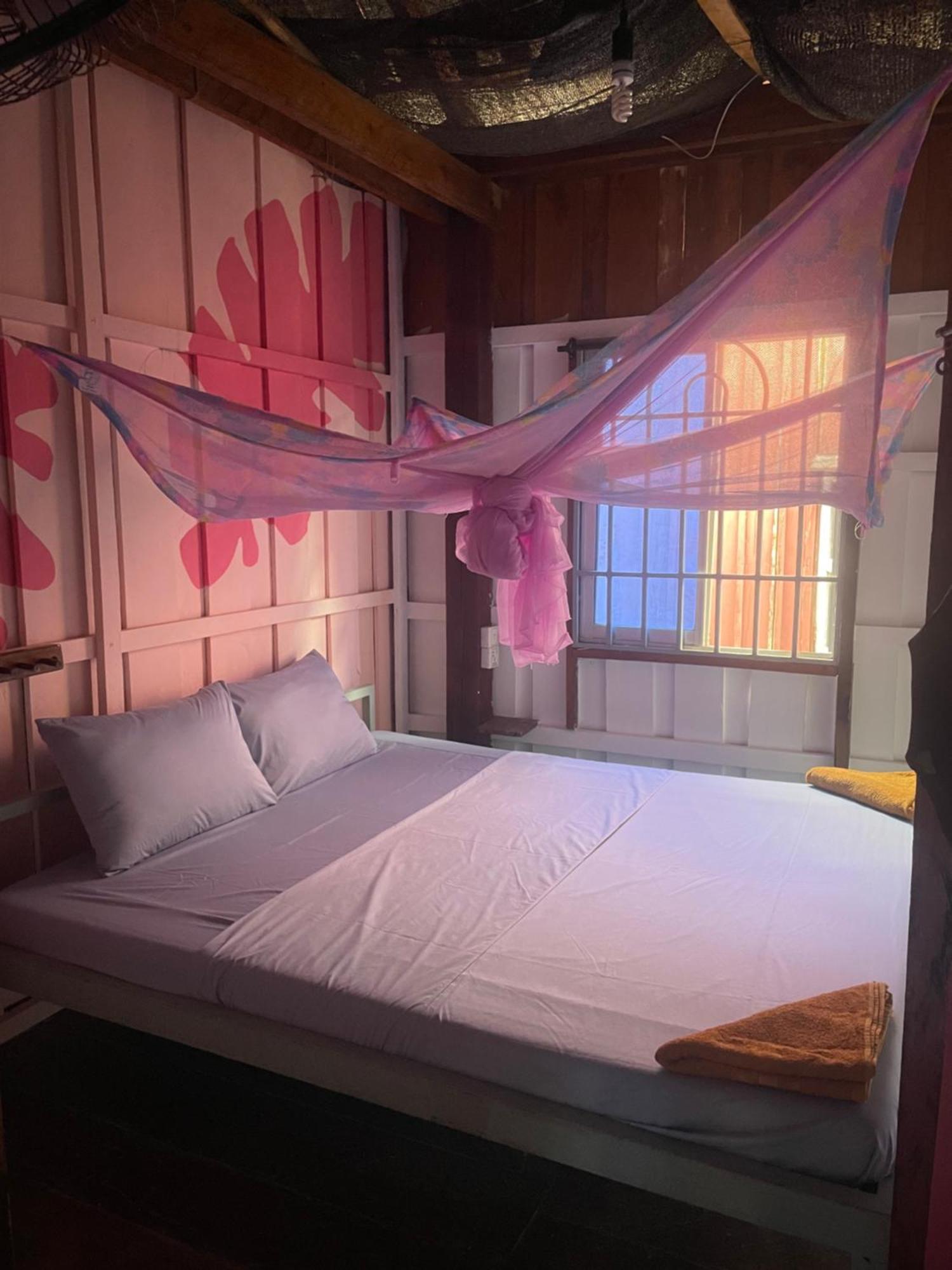 The Hornbill Hostel Koh Rong Sanloem Dış mekan fotoğraf